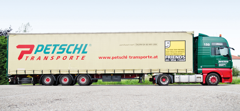 Petsch-Fuhrpark-Detail-Plane-Konvetionell-Megatrailer-web